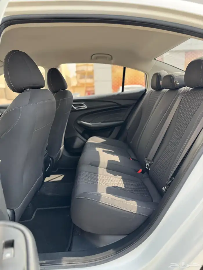 MG   5   2023 السعر 25000 الف 10