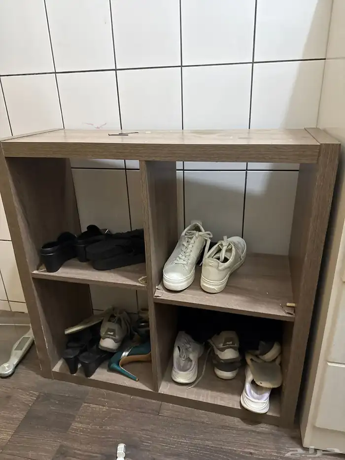 دولاب ادراج ابيض وأرفف مفتوحة 1