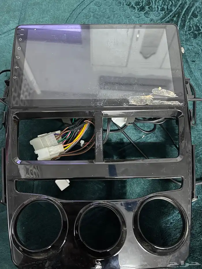 شاشه يارس مع الديكور 0