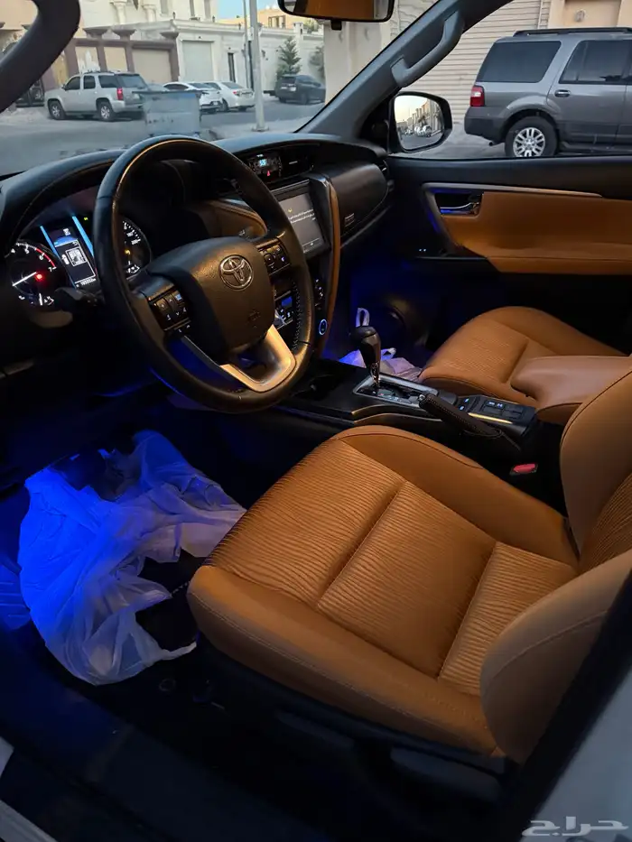 فورتشنر 2023 ماشي 105 الف وكاله 10