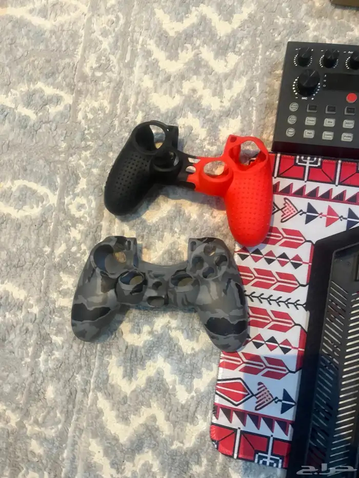 كيبورد   ماوس باد   ماوس   مكسر   ساعه رقميه   جلاد يد 4