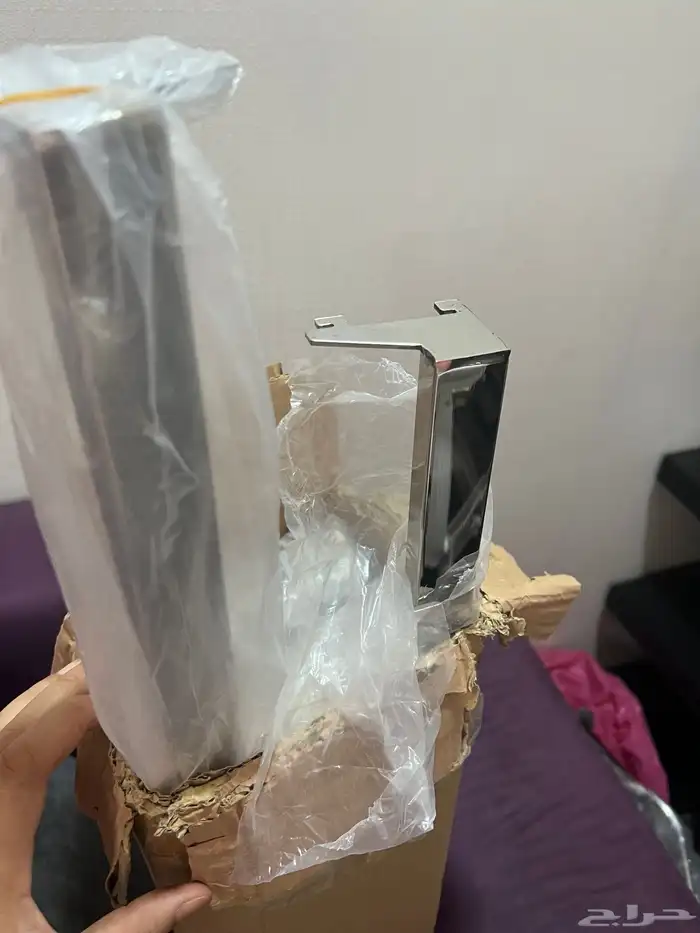 مجموعه من معاليق محلات ورفوف جديده 4