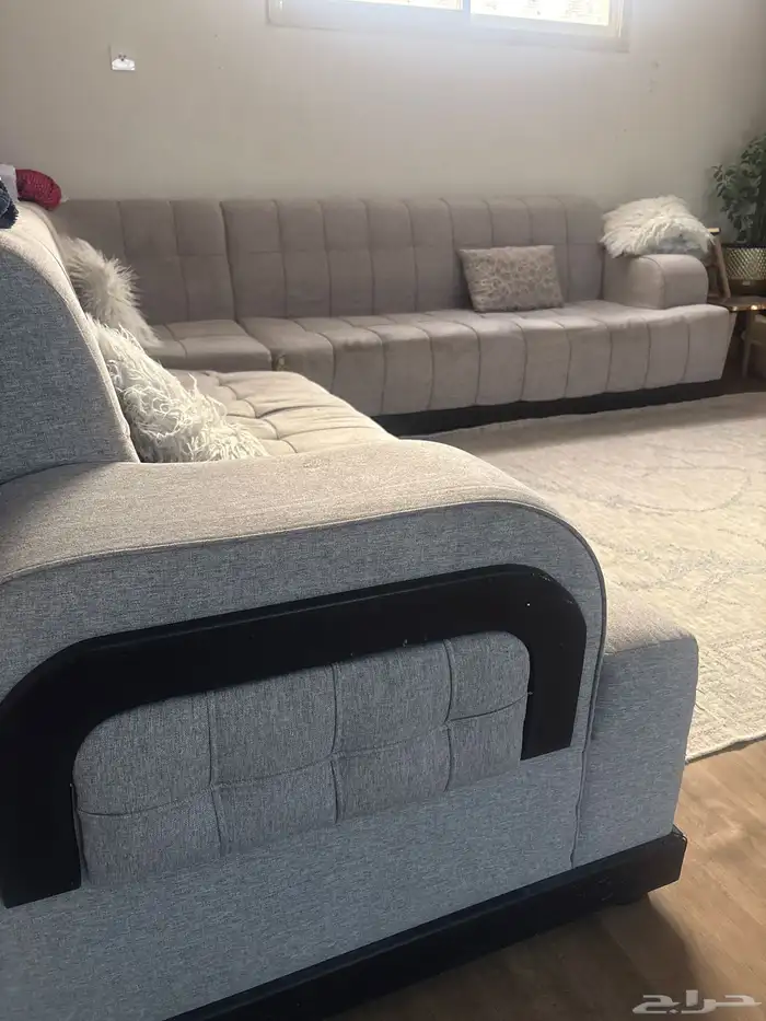 كنب قطعتين مع زاويه الصغيره تبع له مستعمل 1