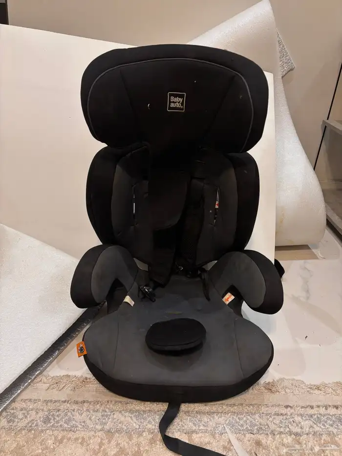 سجاد وطاوله بلازما ومقعد اطفال للسياره 3