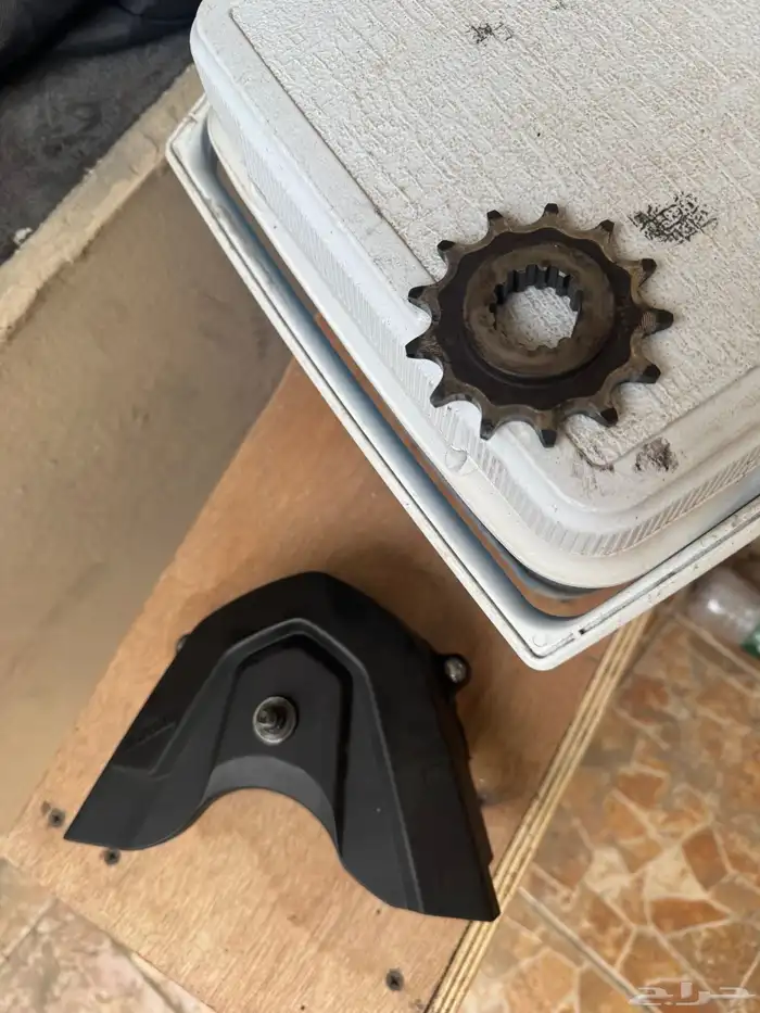 صيانة دراجات نارية سزوكي جيكسر 250 2