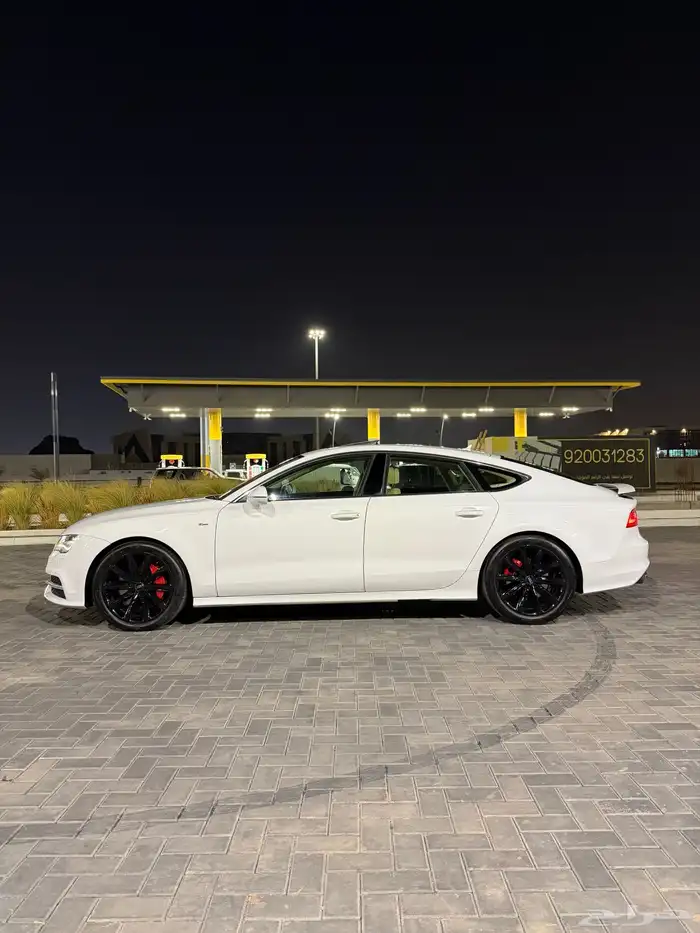 للبيع اودي A7 2013 فل كامل وارد سماكو 1