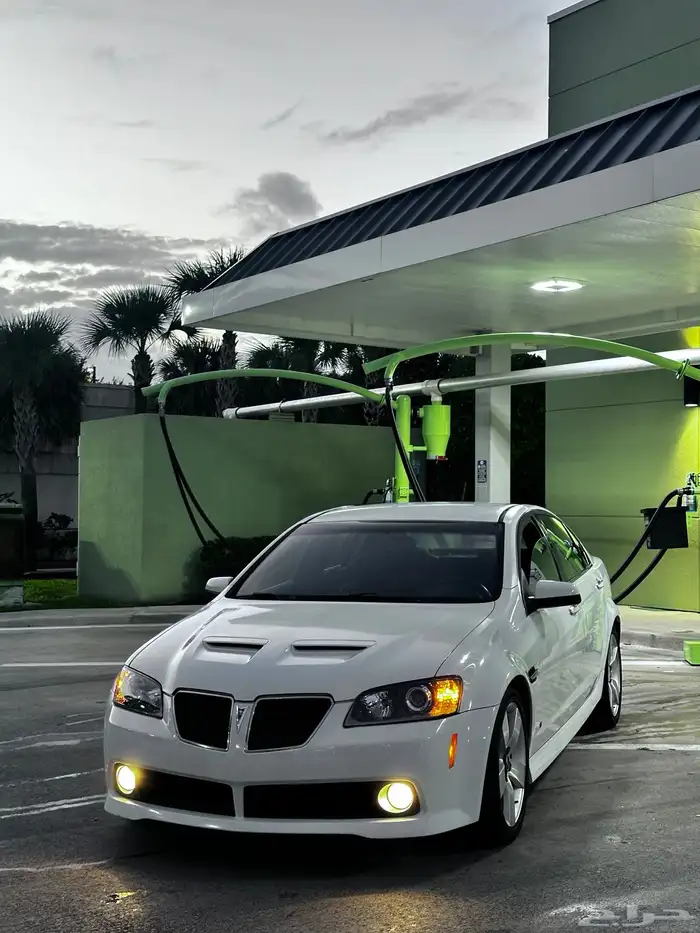 بونتياك g8 2009 16