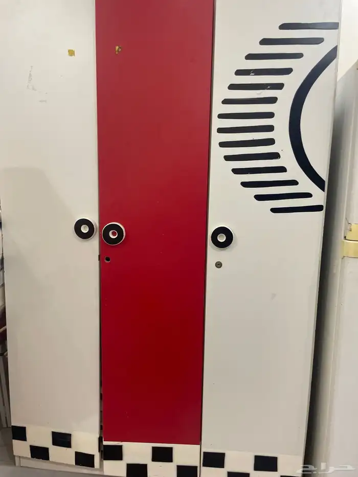 غرفة نوم أطفال 1 سرير 2 كمودينه و دولاب ملابس ودولاب صغير 1