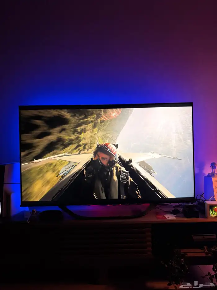 شاشة افلام و العاب 55inch 4