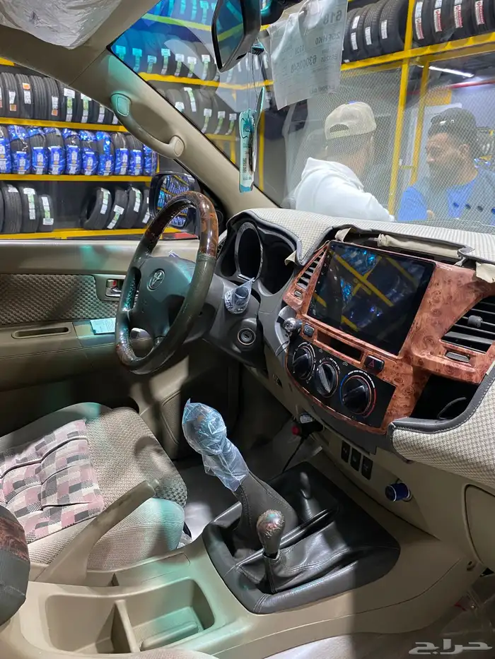 للبيع فورتشنر 2009 12