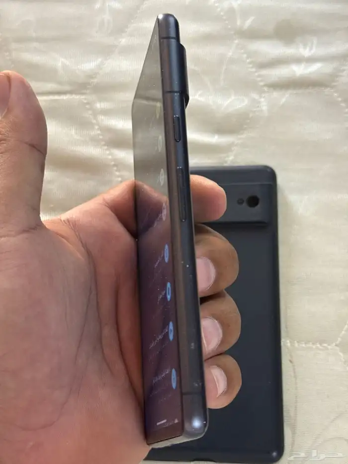 اقبل البدل جوجل بيكسل 7 4