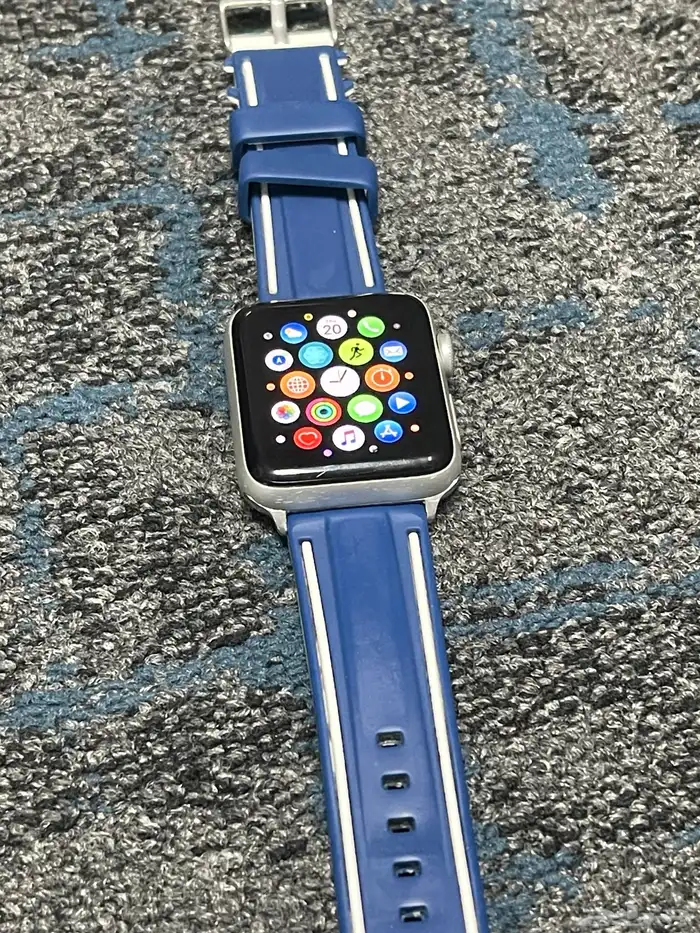 ساعة أبل   Apple Watch 1