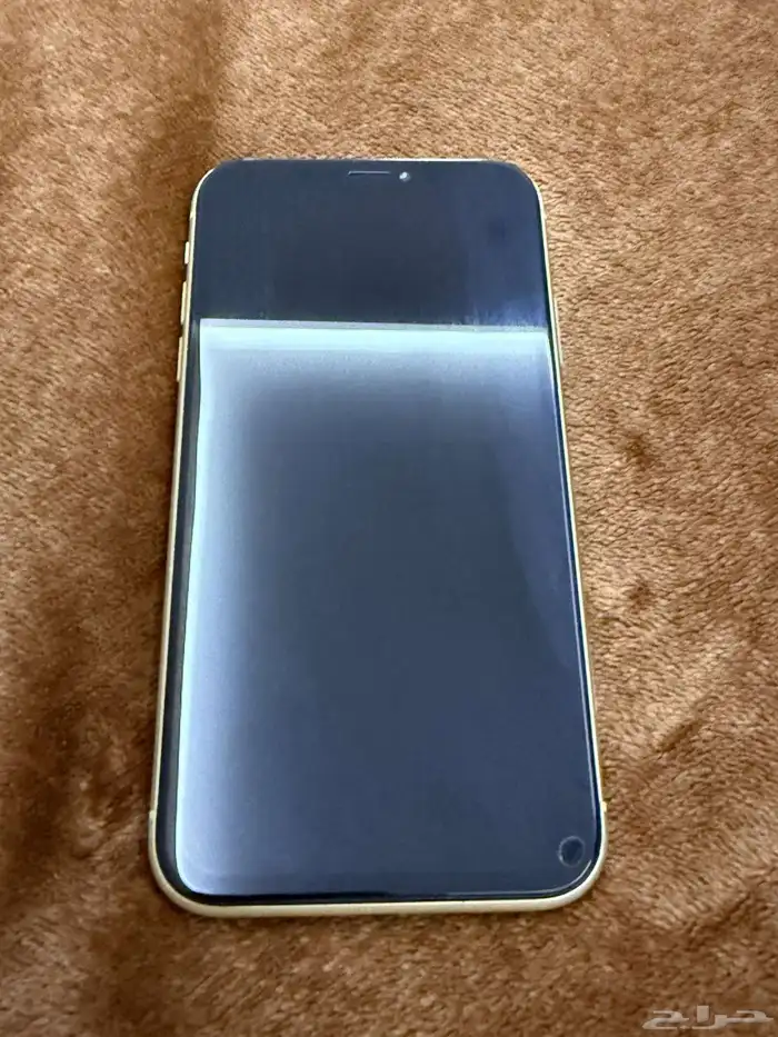 ايفون XR مقوي نت وسماعة ريزر 0