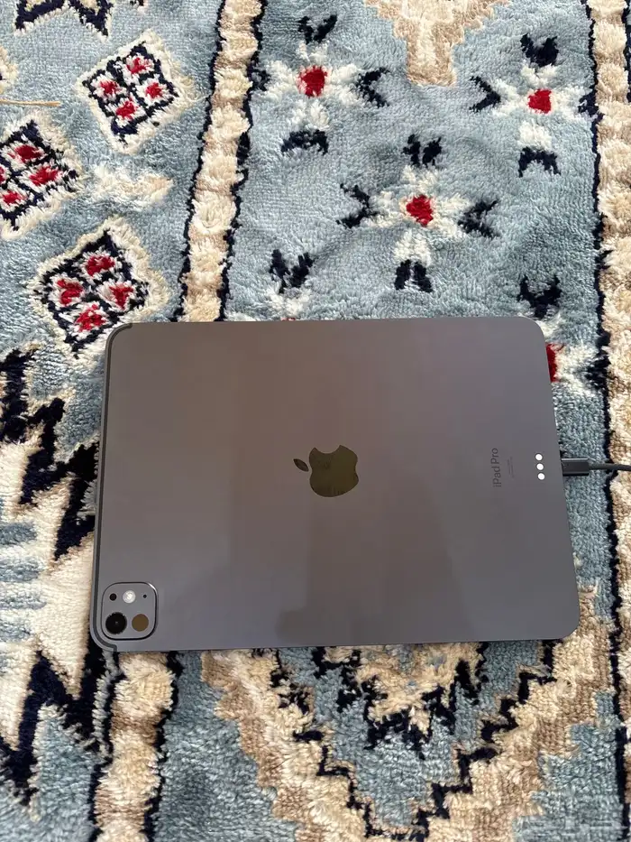 ايباد الجديد ام فور 1