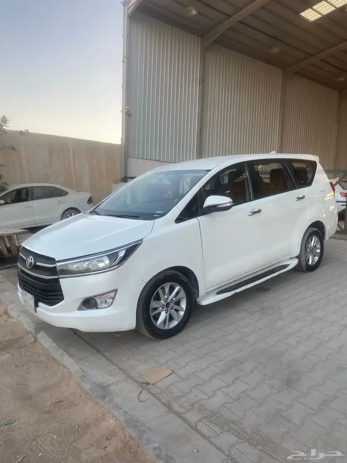 للبيع انوفا 2