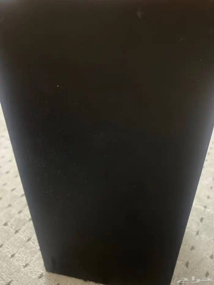 xbox series x يجي معها يد  بدون حسابات 3