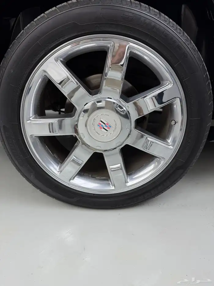 كاديلاك اسكاليدا 12