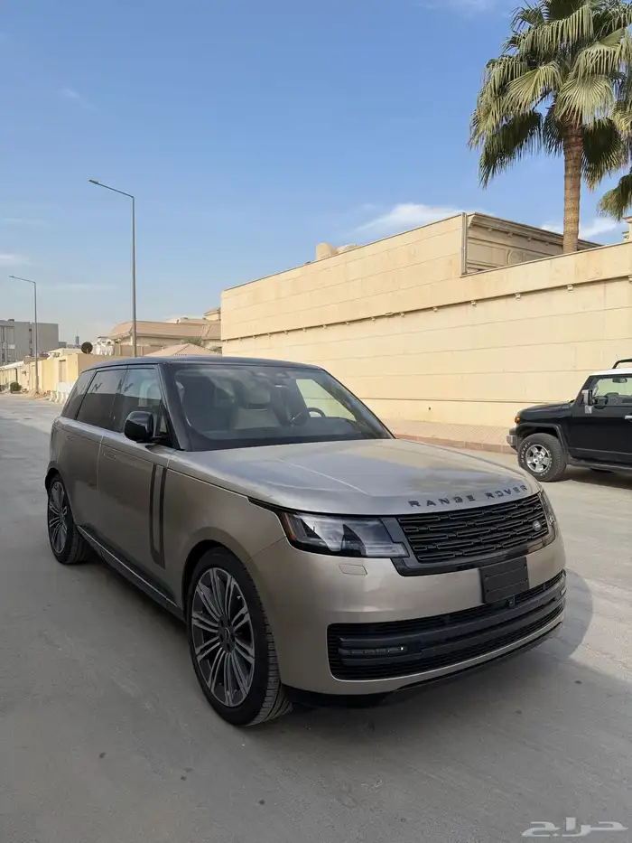 رنج روفر 2025 - الرياض 2