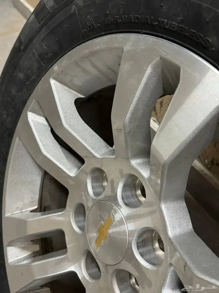 للبيع جنوط تاهو من 2015 وفوق 7