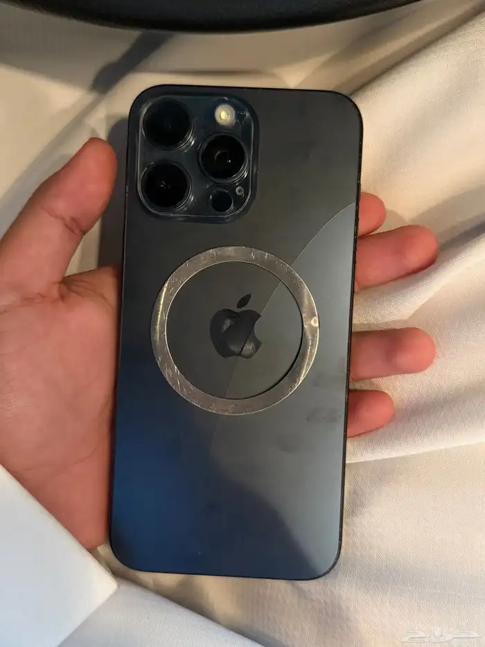 ايفون15 برو ماكس 4