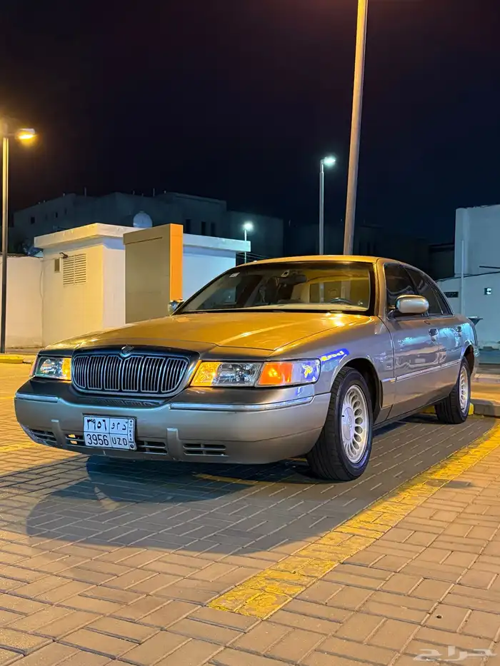 فورد جراند ماركيز 2001 نظيفة 100 0