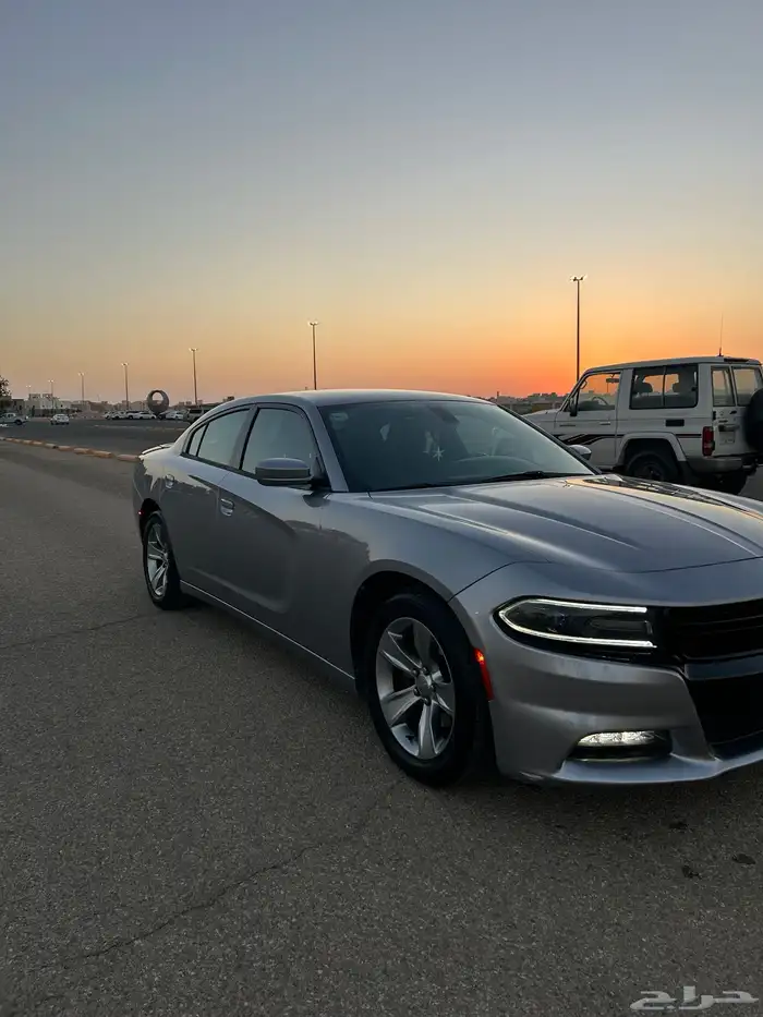دوج تشارجر 2015 4