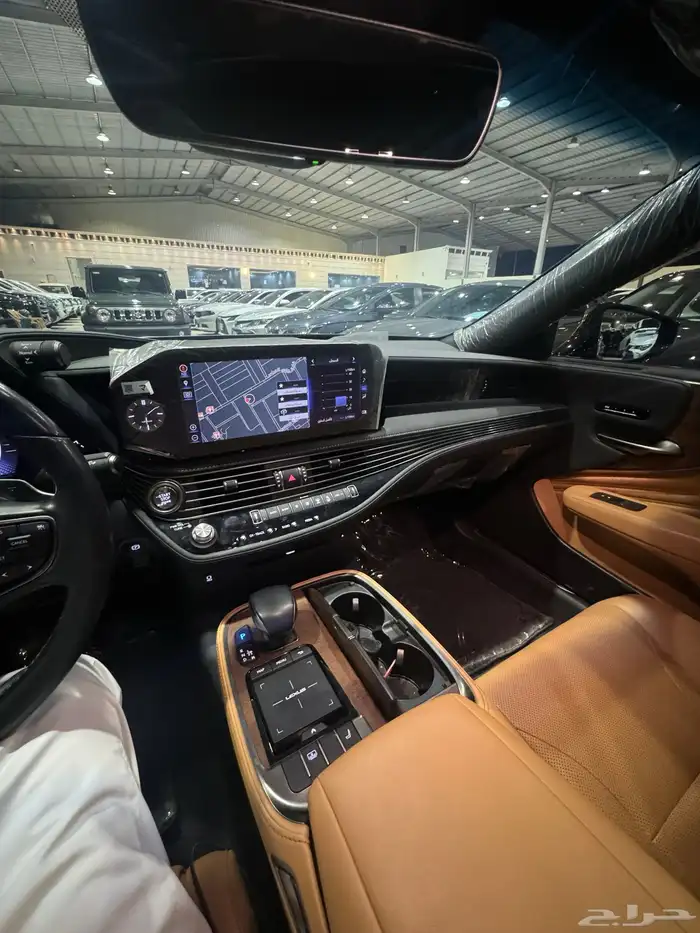 لكزس LS 2021 ماشي 54 الف 8