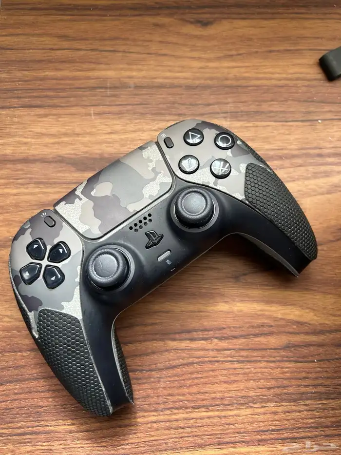 يد سوني 5 نظيفة جيشي فيها درفت 1