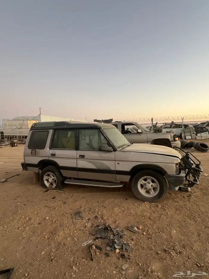 لاندروفر ديسكفري 1995 قطع 1