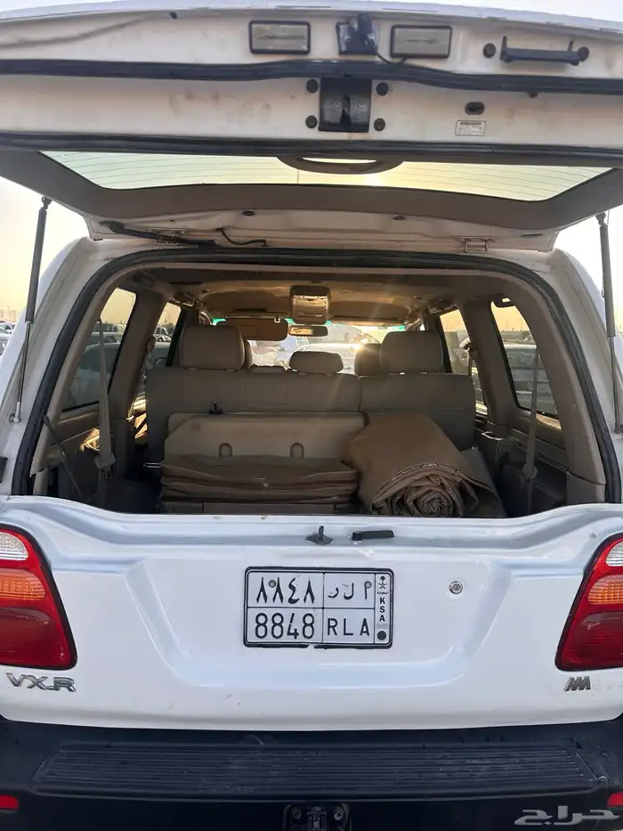 جيب لاند كروزر 2001 4