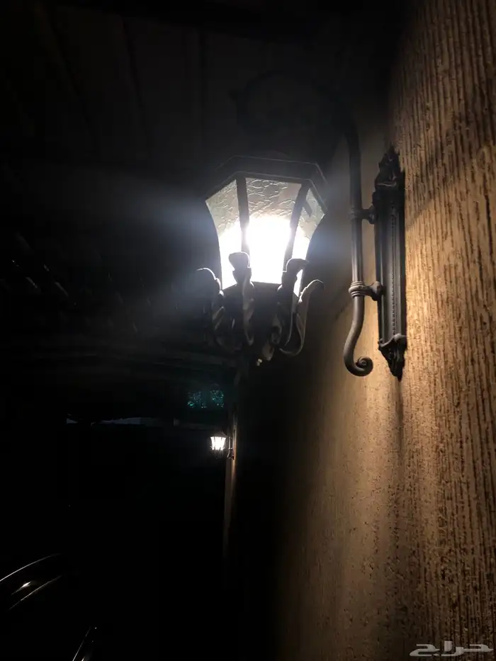 مصباح حائط اوروبي كلاسيكي من الالمنيوم الثقيل 8