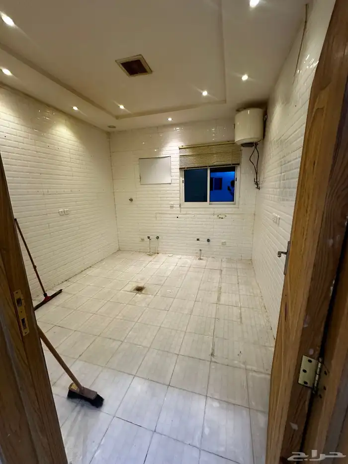 شقه لإيجار في طويق 3