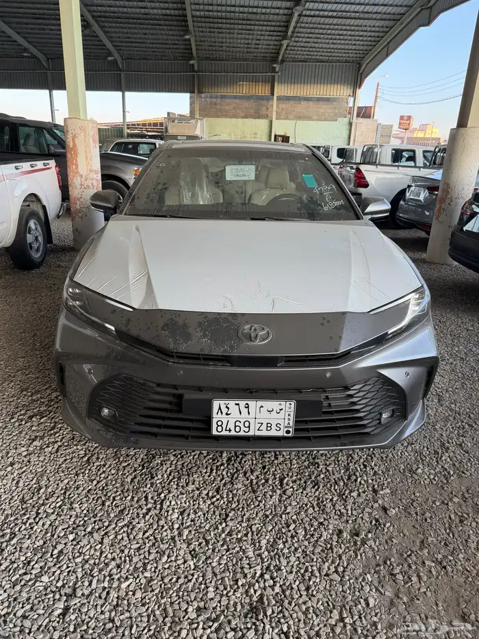 كامري 2025 LE تيتانيوم 0