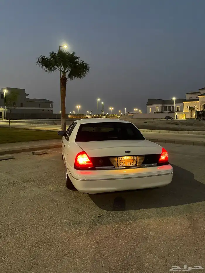 فورد فكتوريا ممشى قليل 0