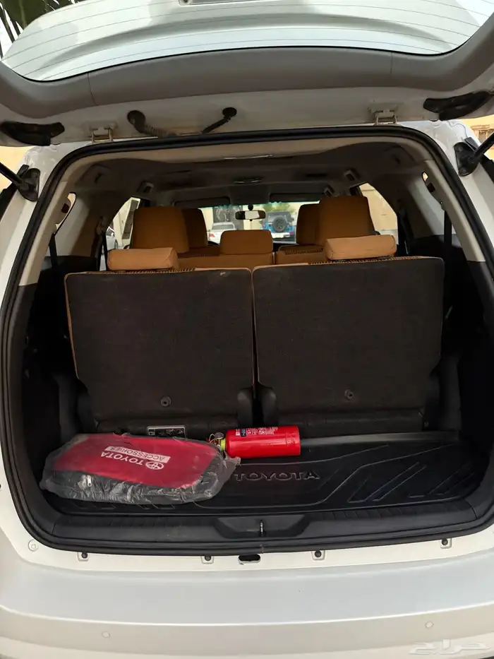 فورتشنر 2023 ماشي 105 الف وكاله 15