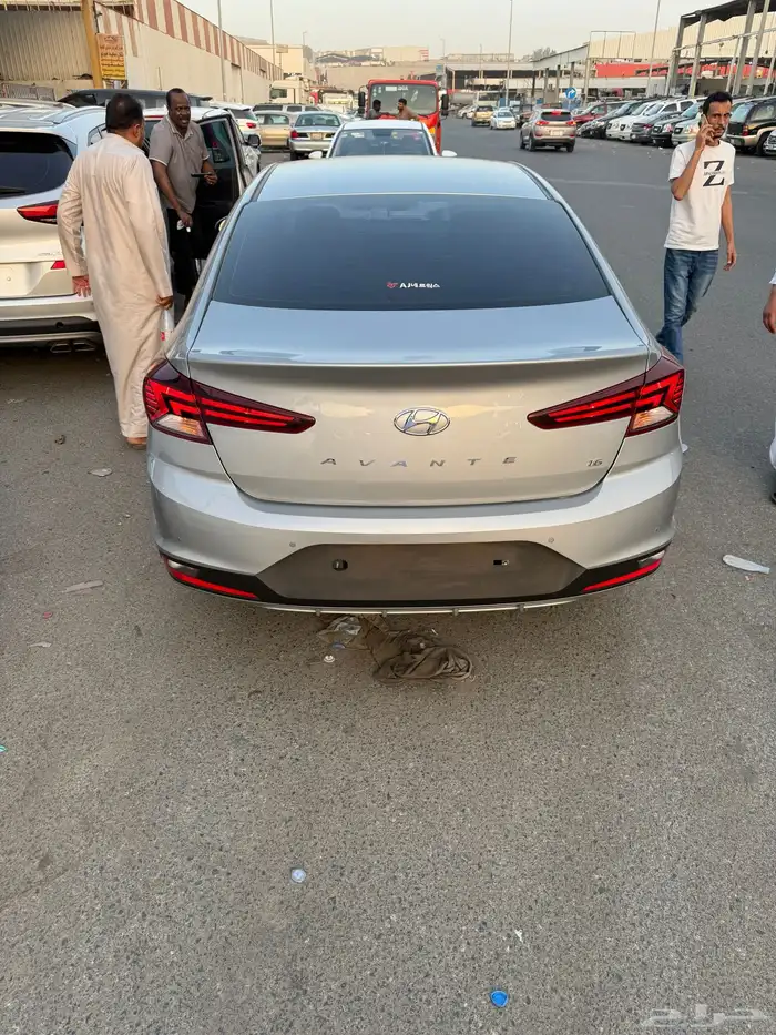 النترا 2020 جديد مخزن بصمه عداد 77 الف فقط 0