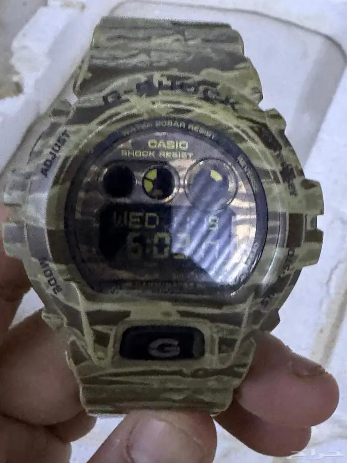 ساعة كاسيو اصلية ضد الماء وفيها مميزات كثير لون مميز ونادر 6