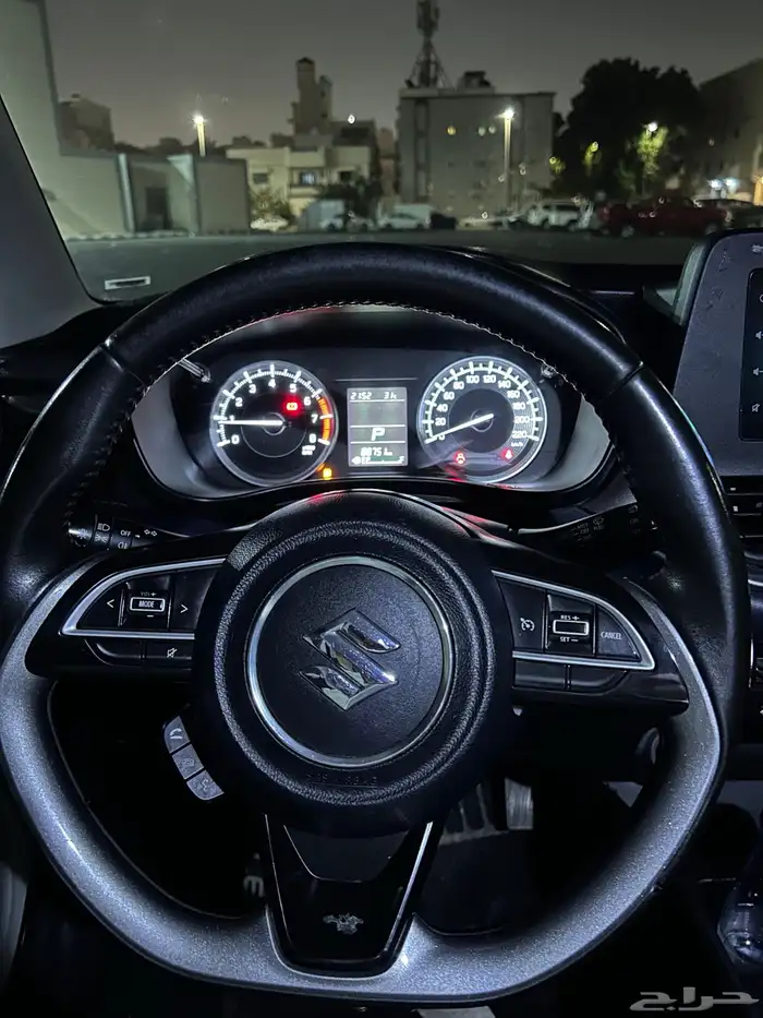 للبيع سوزوكي بالينو 2024 9