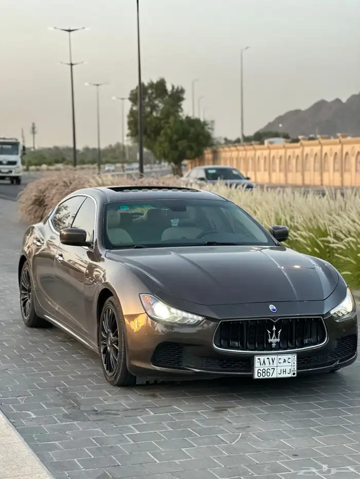 للبيع مزراتي جيبلي موديل 2014 تحتاج توظيب 6