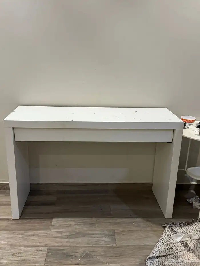 اثاث تسريحه ودولاب للبيع 2