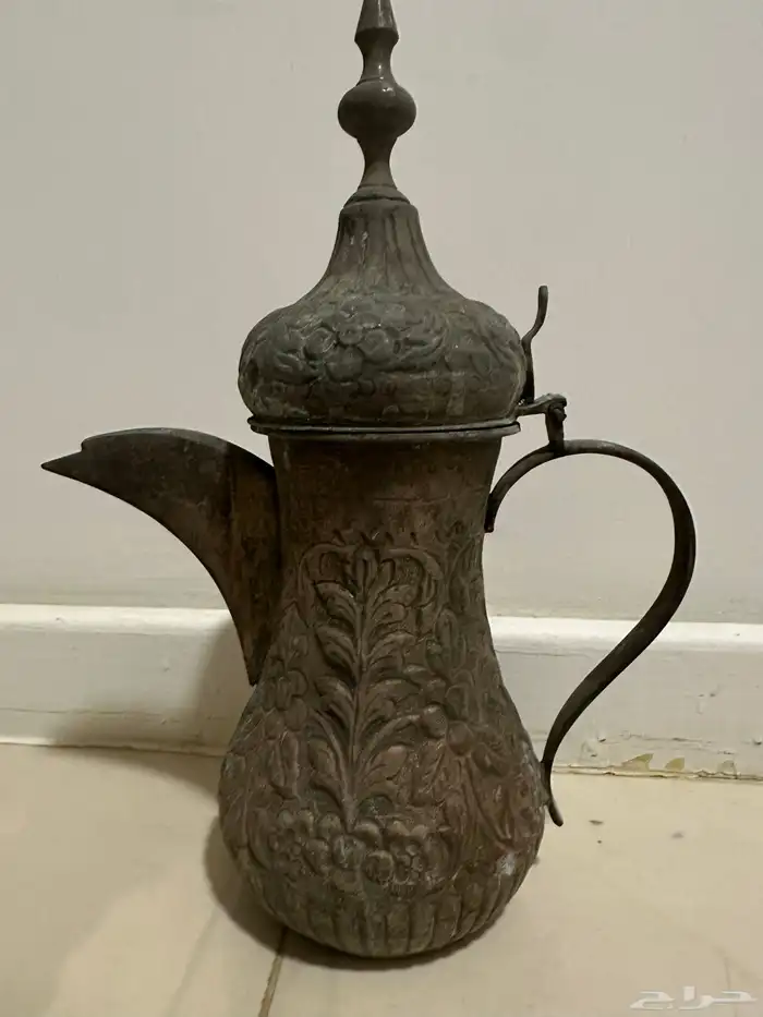 دلة قهوة قديمة ونادرة 0