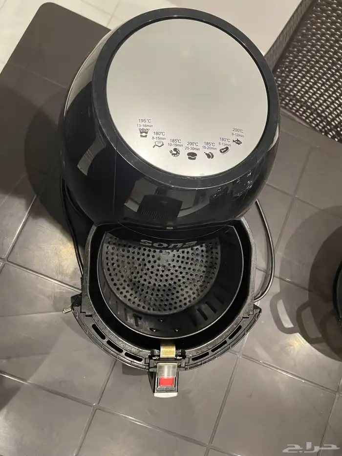 طاولة واربع كراسي 10