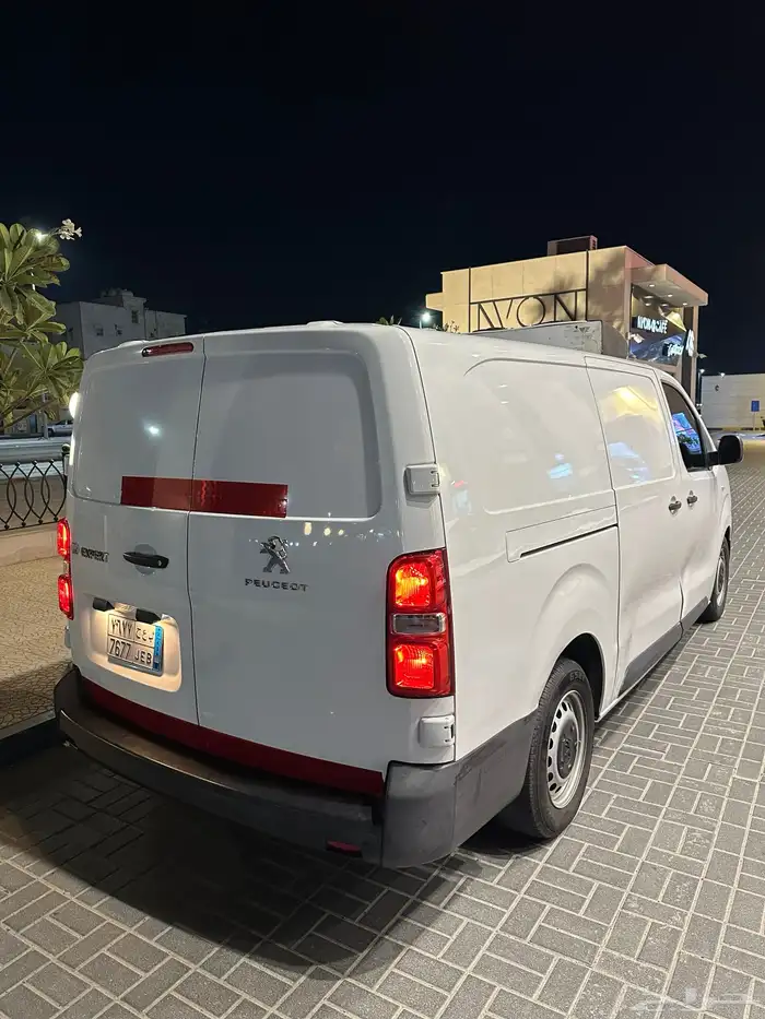 للبيع للبيع بيجو اكسبيرت 1