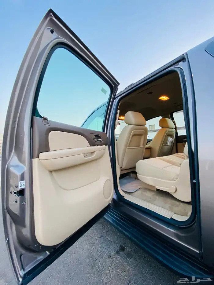 جمس يوكن 2014 مخزن بحاله الجديد ماشاء الله 24