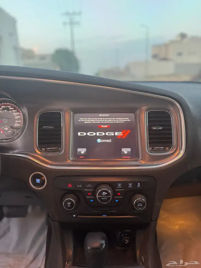 تشارجر 2014 لؤلؤي بدي وكالة ممشى 500 الف كيلو 11