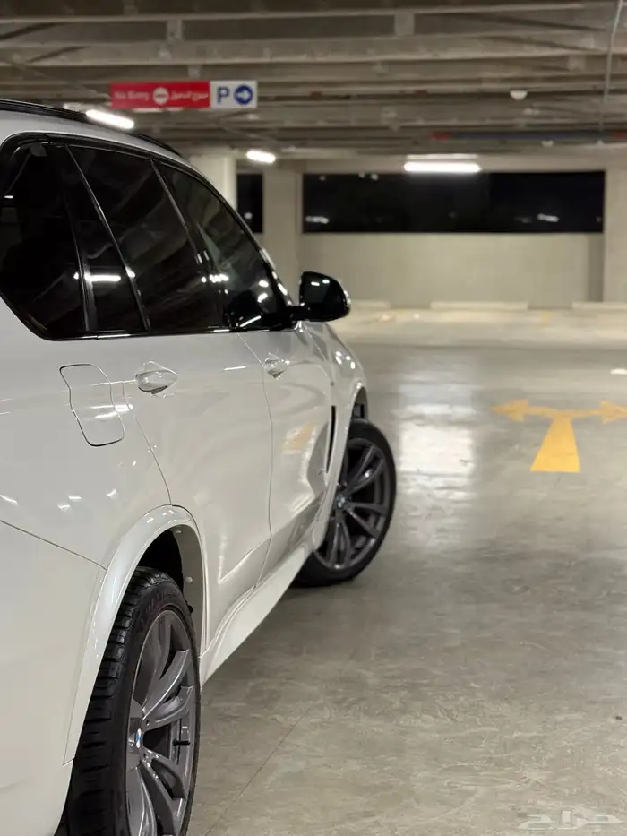 BMW X5 2014 Kit M V8 ( قمة في النظافة ) 27