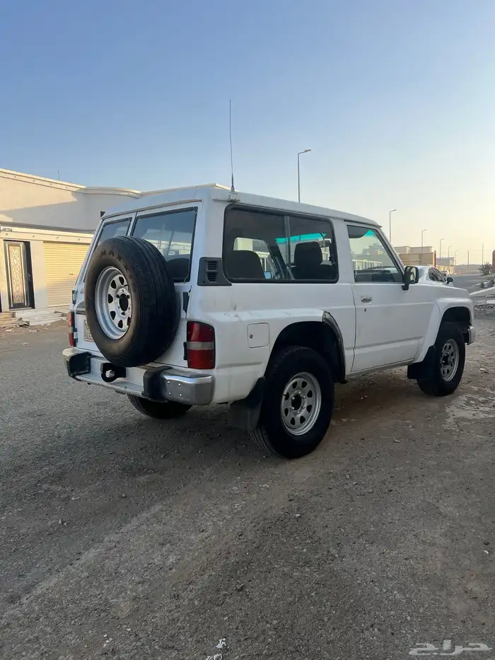 بترول نيسان مديل 93 باب واحد 1