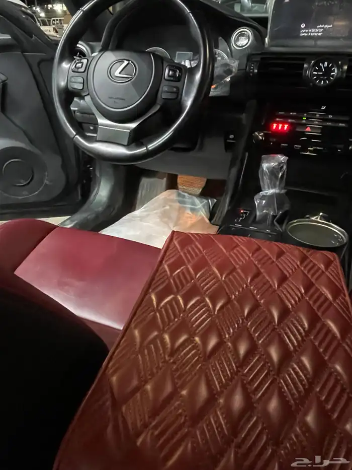 لكزس2024 IS 33