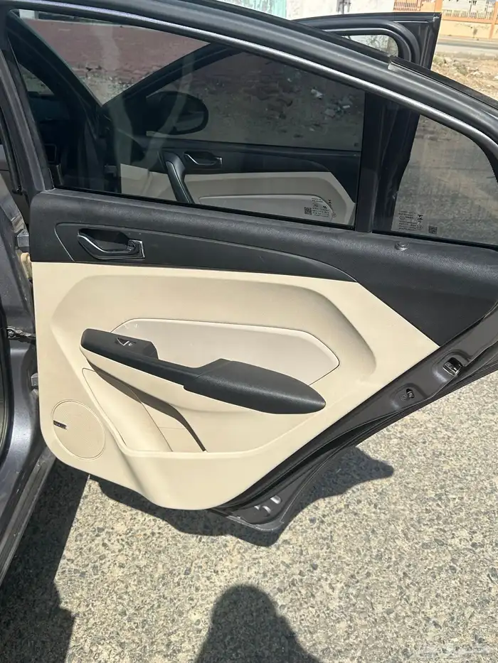 شيري اريزو 5 7