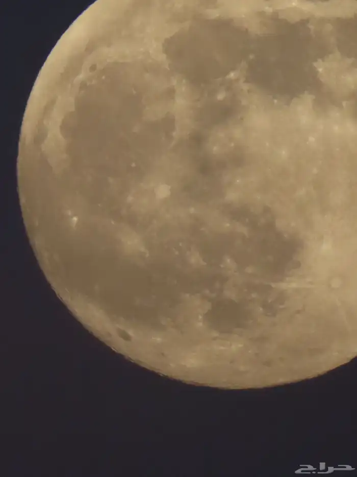 كاميرات كانون و رينون 18